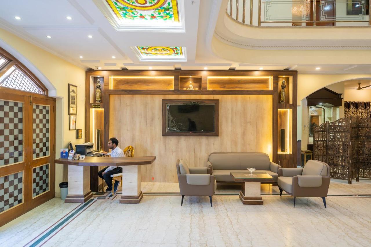 V Inn Villa ג'איפור מראה חיצוני תמונה